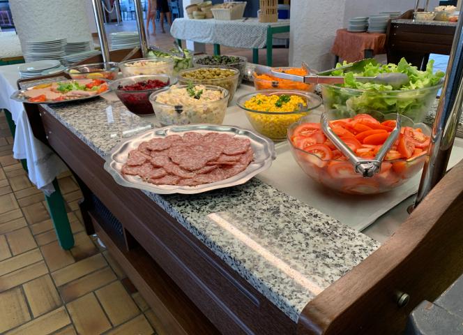 Buffet demi-pension Cévéo