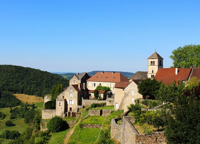 Château Chalon, un magnifique village du Haut-Jura