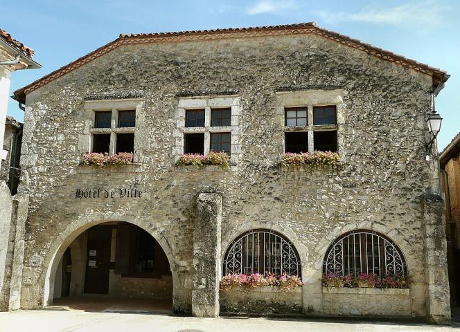 Mairie de Saint Justin - Les plus beaux villages landais 2