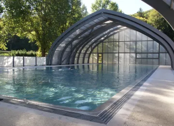 Piscine du Domaine du Lac Chambon