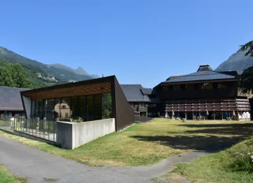 Luz-Saint-Sauveur - village vacances