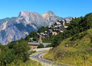 Village Valmeinier Cévéo