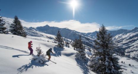 Skieurs à Valmeinier